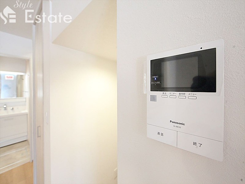セキュリティ　モニター付きインターホン