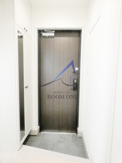 玄関　玄関です。