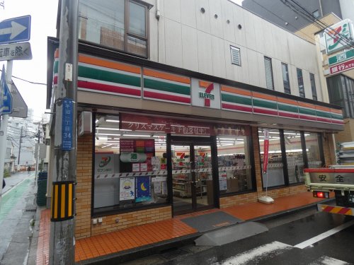コンビニ　セブン-イレブン 横浜平沼１丁目店（コンビニ）まで121m
