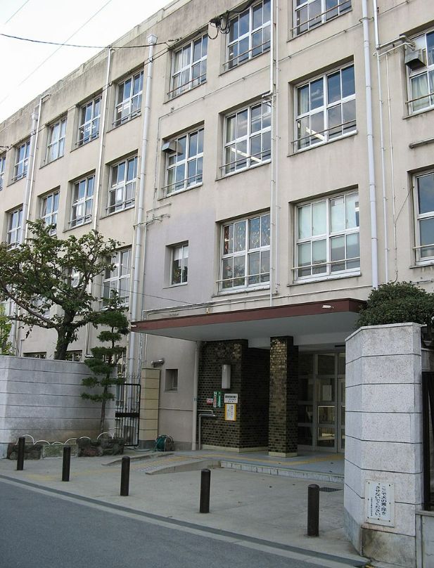 小学校　桑津小学校（小学校）まで250m