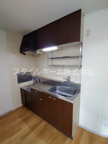 キッチン　別部屋写真です。