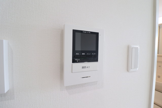 セキュリティ　モニター付インターホン