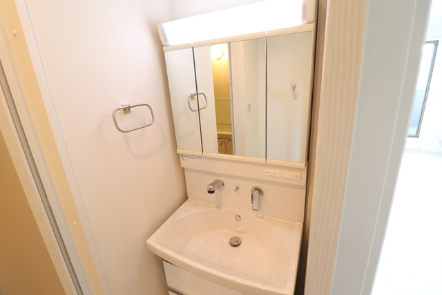 洗面設備　シャンプードレッサー