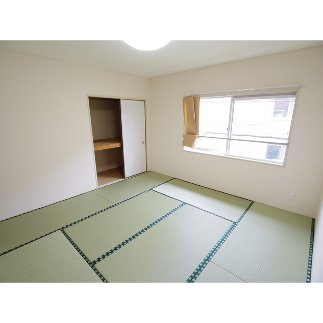 その他部屋・スペース　リノベーション前の写真です