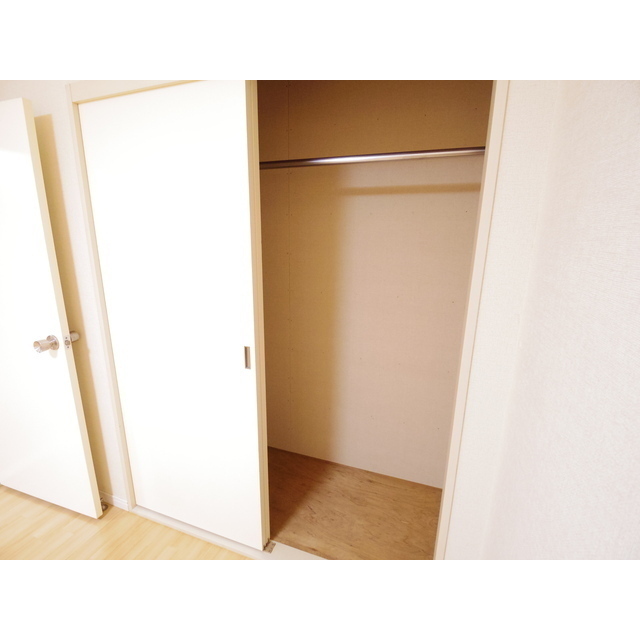 収納　リノベーション前の写真です