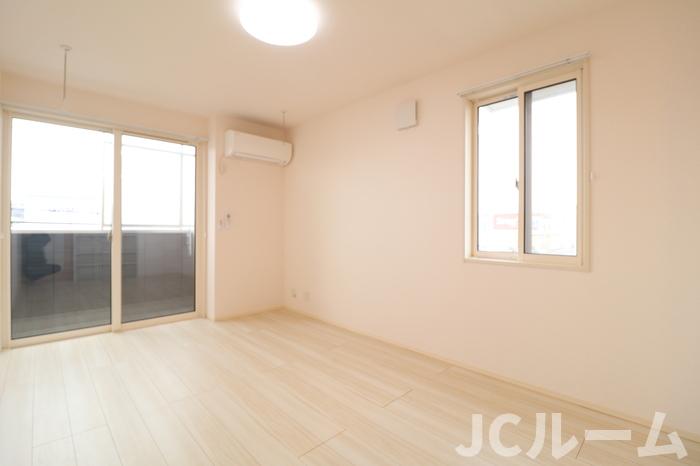 居室・リビング　※別のお部屋の参考写真です