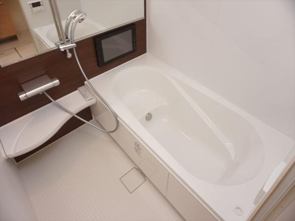 バス・シャワールーム　浴室