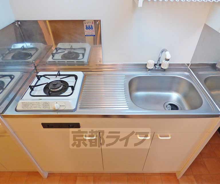 キッチン　キッチンです。