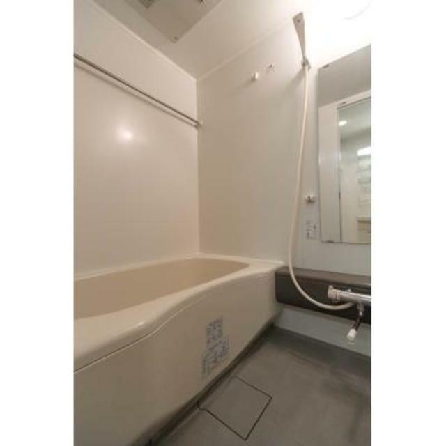 バス・シャワールーム　※写真は同タイプ住戸です。