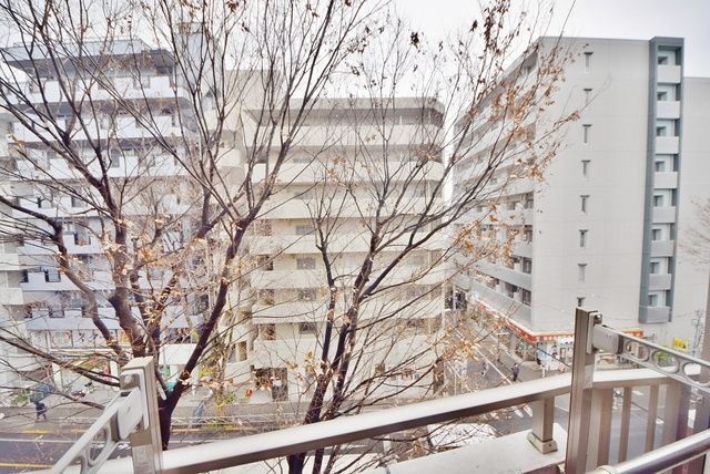 眺望　★バルコニーからの景色です★