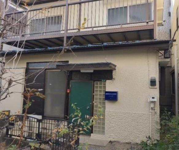 建物外観　庭に自転車おけます