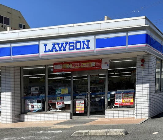 コンビニ　ローソン鈴蘭台南町4丁目店（コンビニ）まで108m