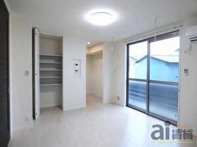 居室・リビング　※写真同仕様※