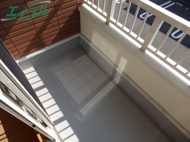 バルコニー　同型参考写真