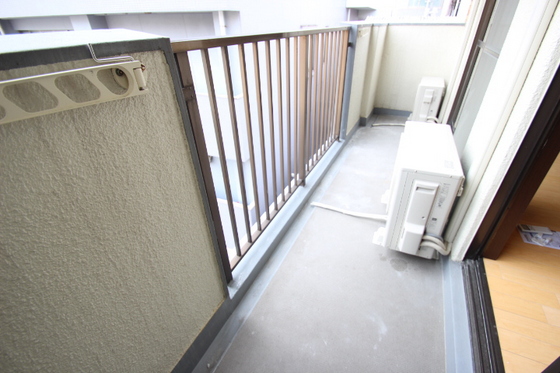 バルコニー　※別部屋の写真です