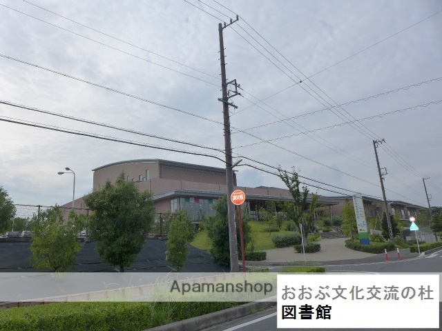 図書館　おおぶ文化交流の杜（図書館）まで330m