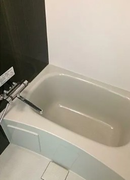 バス・シャワールーム　風呂