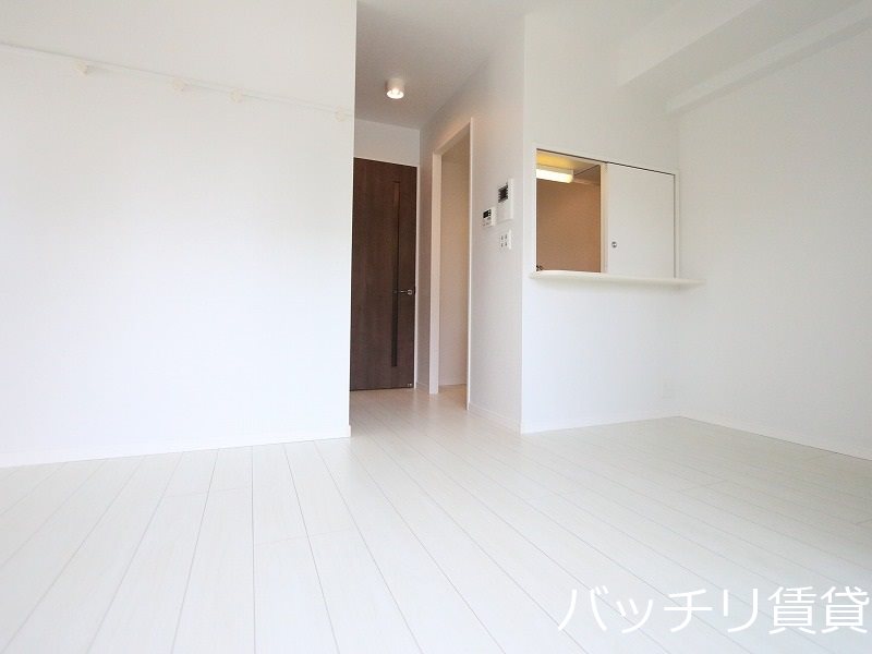 居室・リビング　※同型タイプの為現状優先