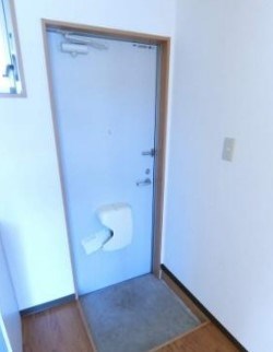 玄関　※他部屋参照