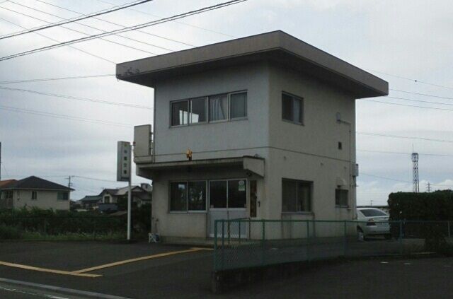 警察署・交番　中郷交番（警察署・交番）まで100m