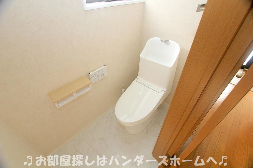 高野道2丁目貸家のトイレ写真