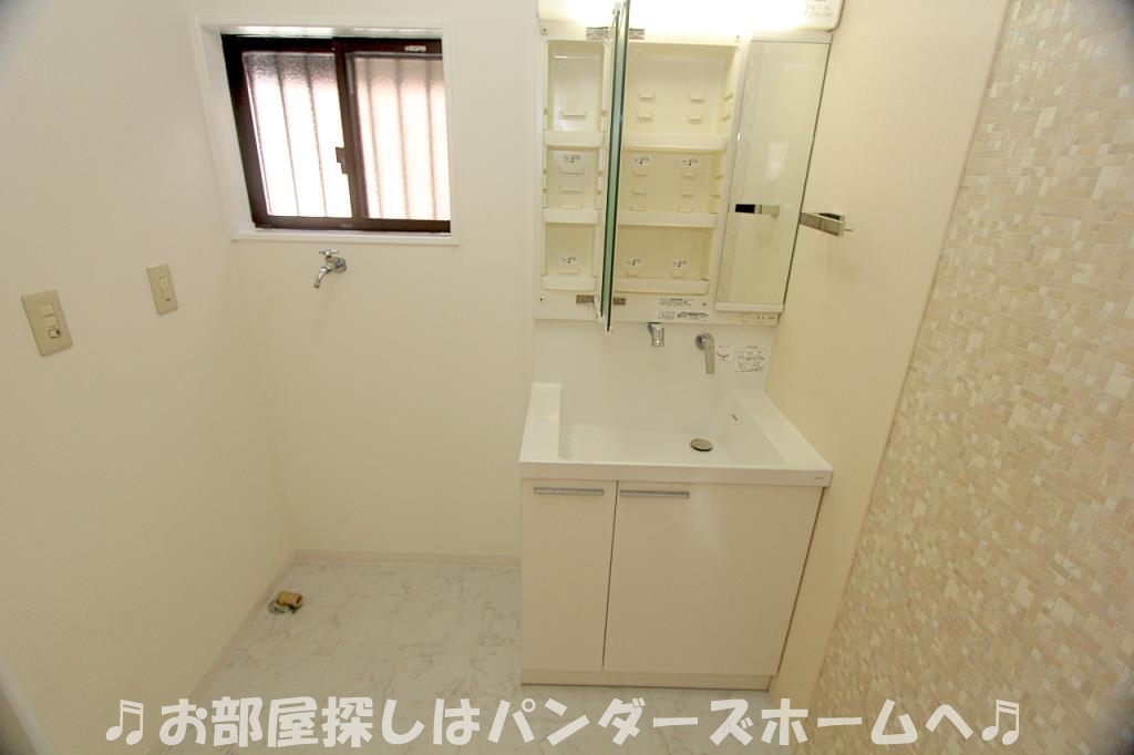 高野道2丁目貸家の内装写真