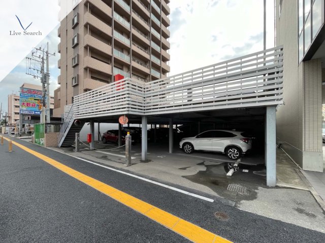 駐車場　車をお持ちの方に嬉しい駐車場付きの物件です