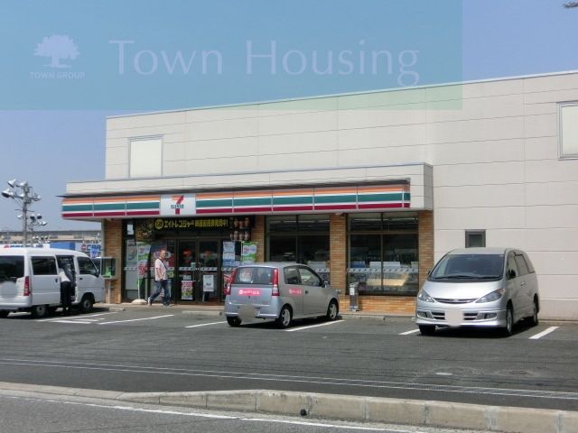コンビニ　セブンイレブン千葉稲毛海岸駅前店（コンビニ）まで419m