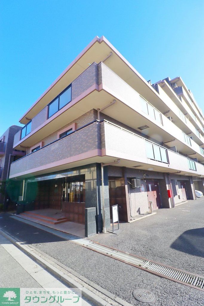建物外観　エントランス