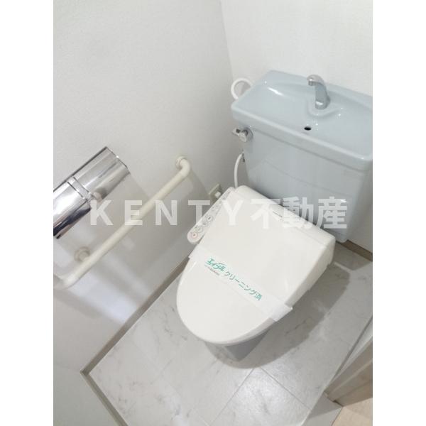 トイレ　ゆったりとした空間のトイレです