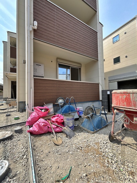 その他共有部分　外観（建設中）