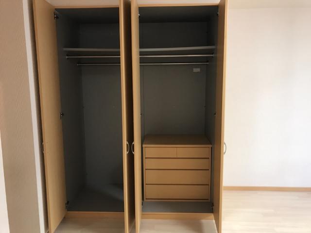 収納　クローゼット