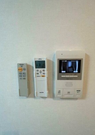 セキュリティ　※同建物内の別部屋参考写真です