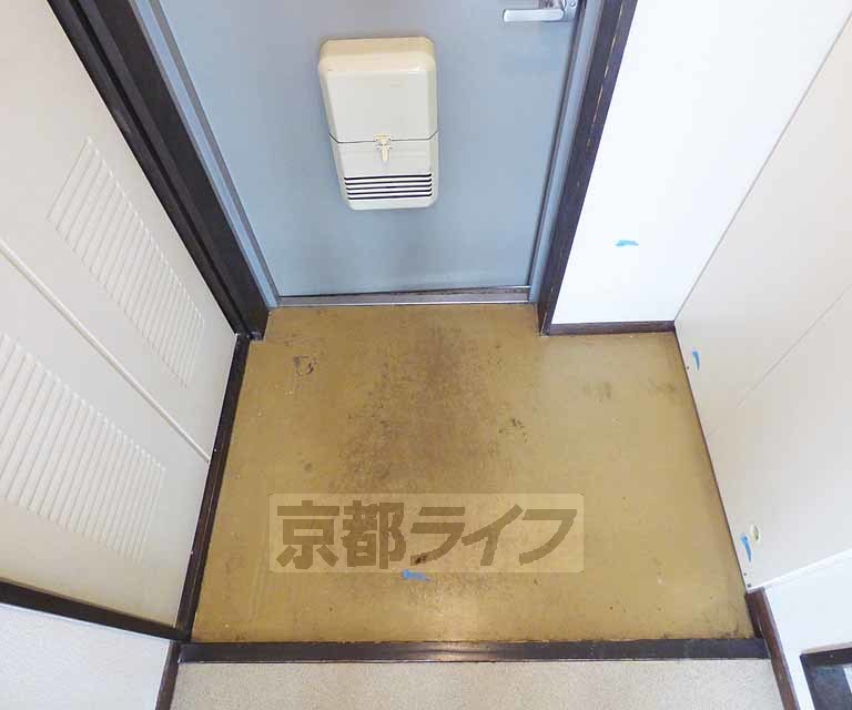 玄関　スペースが広いです