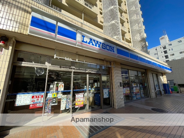 コンビニ　ローソン（コンビニ）まで146m