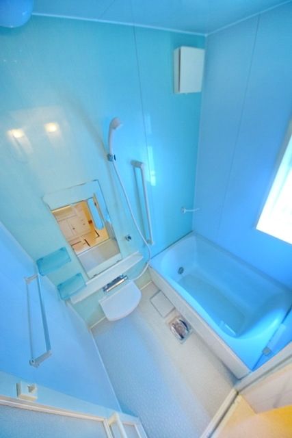 バス・シャワールーム　同タイプの間取り部屋の写真です
