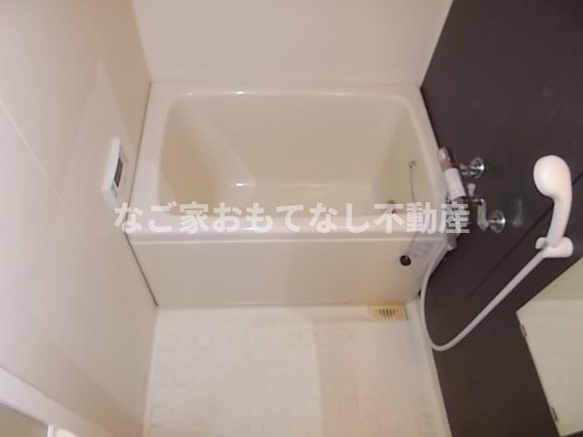 バス・シャワールーム　※写真は別号室