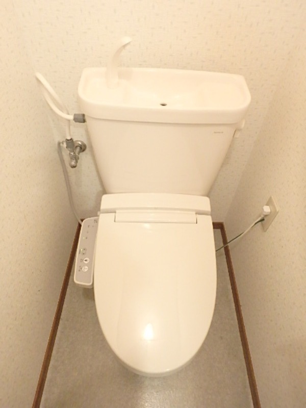 トイレ　図面と現状に相違がある場合には現状を優先