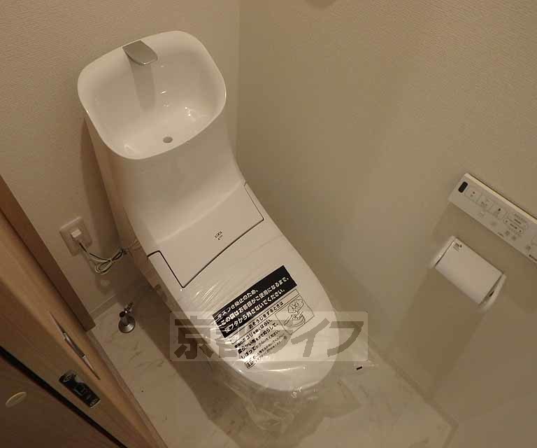 トイレ　おしゃれで清潔感の有るトイレです
