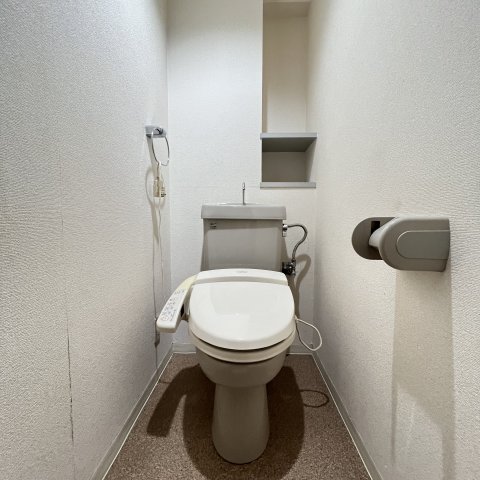 トイレ　同仕様タイプです