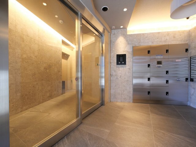 建物外観　落ち着いた雰囲気の外観です