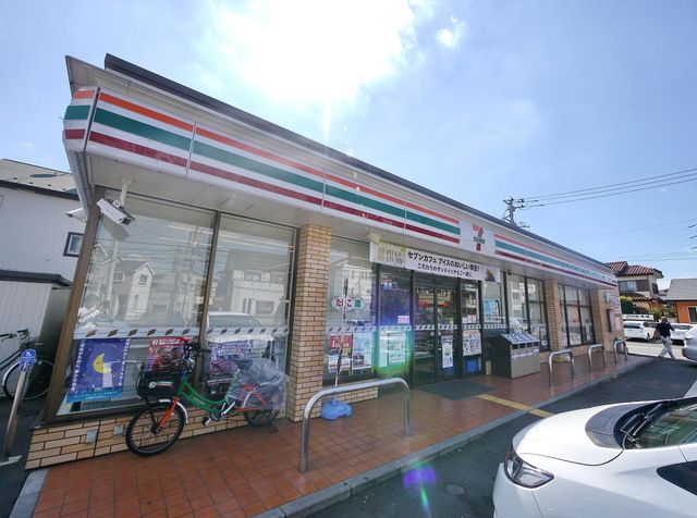 コンビニ　セブンイレブン入間下藤沢東店（コンビニ）まで410m