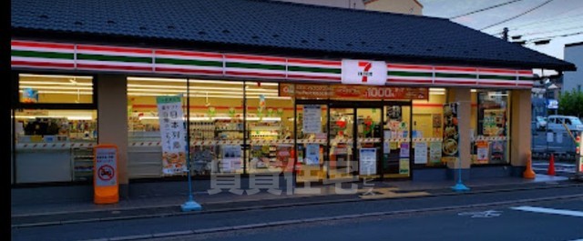 コンビニ　セブンイレブン　京都川島店（コンビニ）まで373m