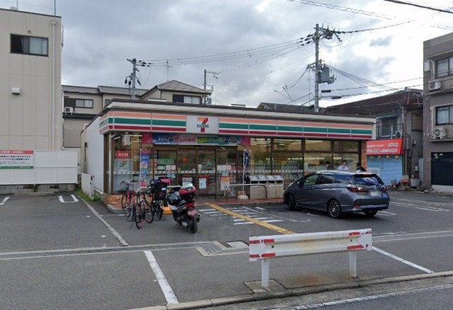 コンビニ　セブンイレブン　摂津香露園店（コンビニ）まで787m