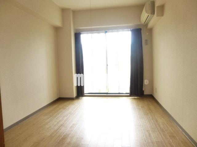 居室・リビング　お部屋が人気の洋室です。