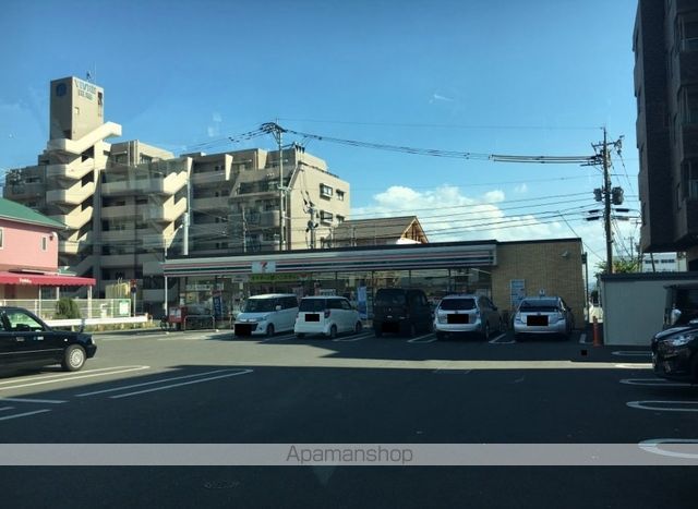 コンビニ　ファミリーマート熊本流通団地組合売店（コンビニ）まで1342m