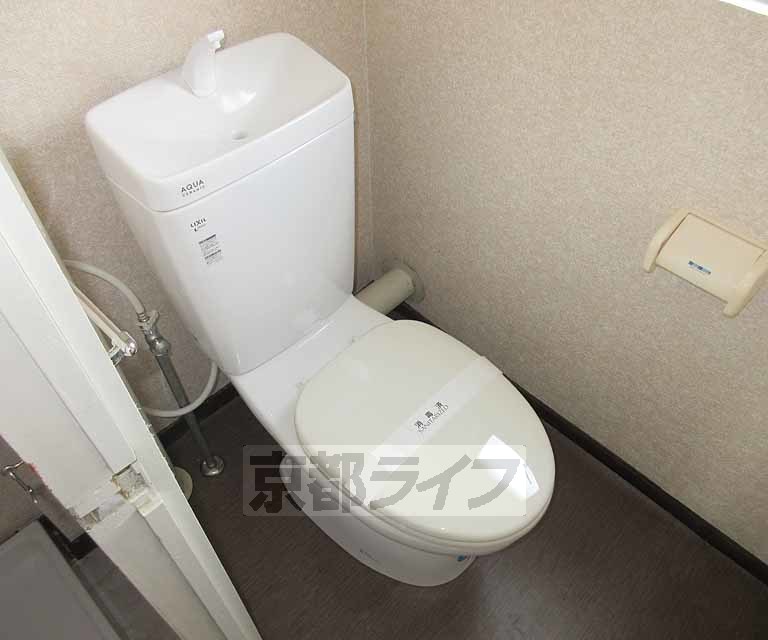 トイレ　清潔感のあるトイレです！