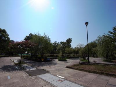 公園　高洲中央公園（公園）まで295m