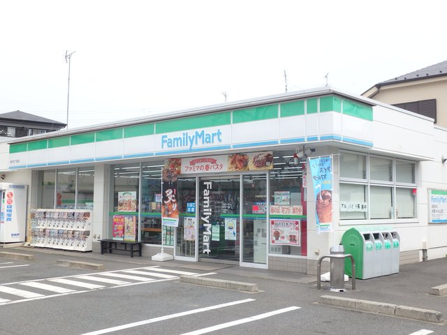 コンビニ　ファミリーマート奥戸五丁目店（コンビニ）まで553m