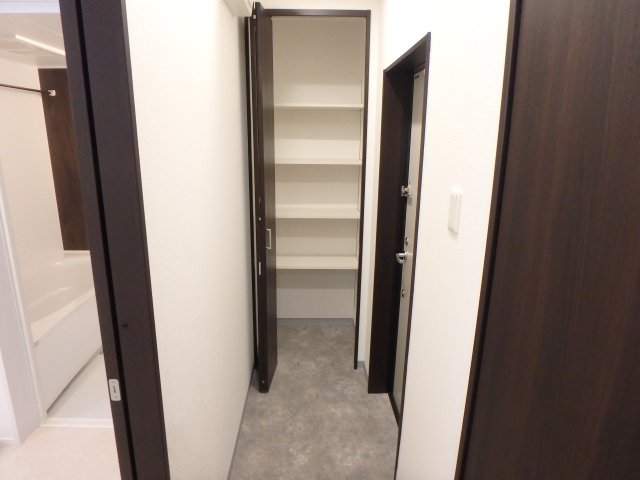 玄関　きれいな玄関です